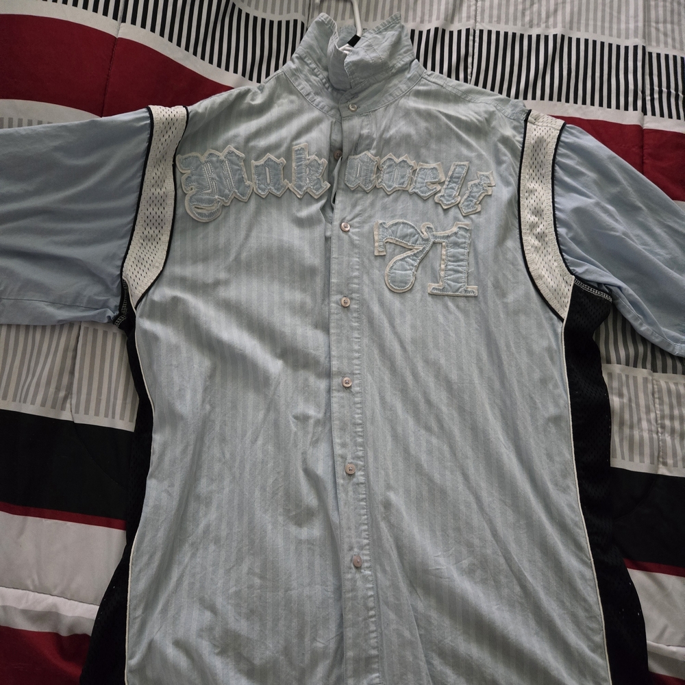 Makaveli Men's Casual Light Blue Button Down Shirt